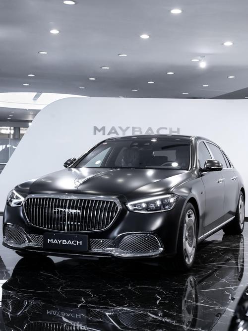 重庆52岚图汽车的售后服务让用户无忧出行，迈巴赫未来的豪华车趋势